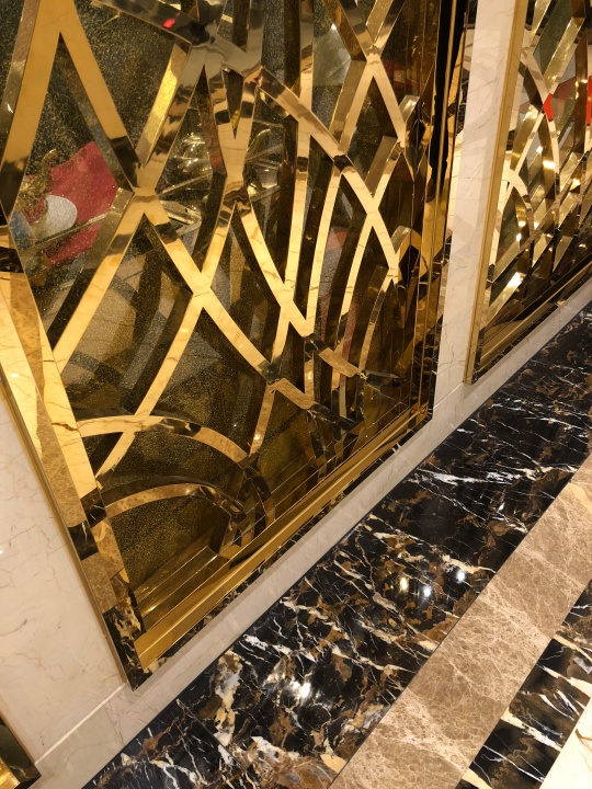 PVD Gold Mirror Finished Decorative Wall Panels