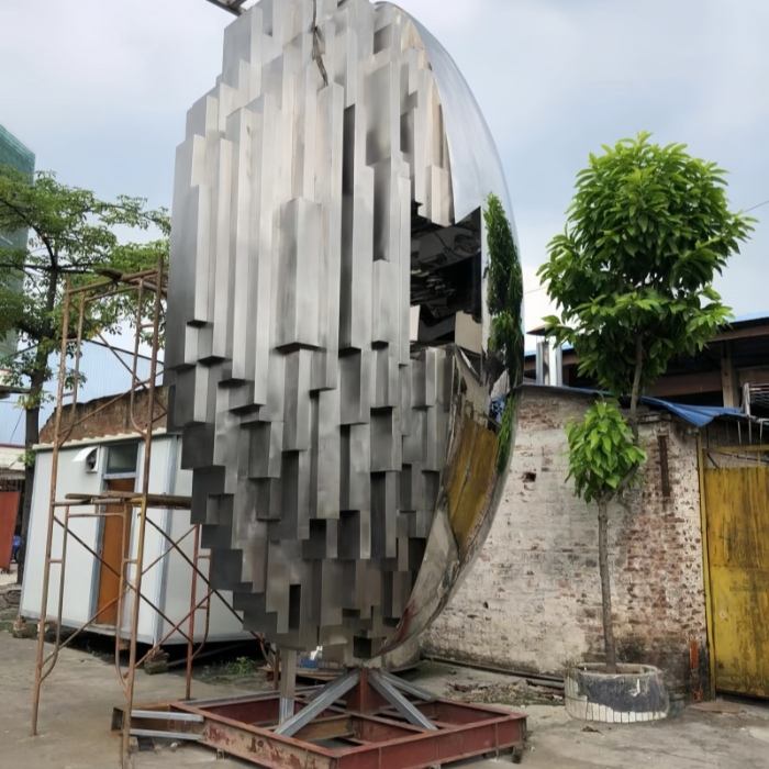 Nemez: Shaping the Future of Stainless Steel Sculpture