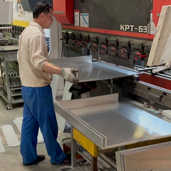 Custom Metal Fabrication: Building Stronger Manufacturing Partnerships